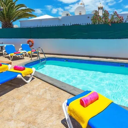 Villa Kaleon, 3 Bedroom Villa In Puerto Del Carmen