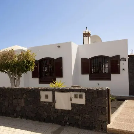 Villa Kaleon, 3 Bedroom Villa In Puerto Del Carmen