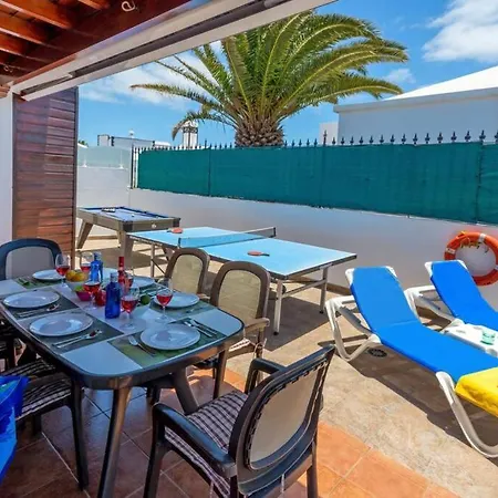 Kaleon, 3 Bedroom Villa In Puerto Del Carmen Villa Tias