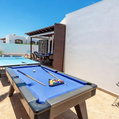 Kaleon, 3 Bedroom Villa In Puerto Del Carmen